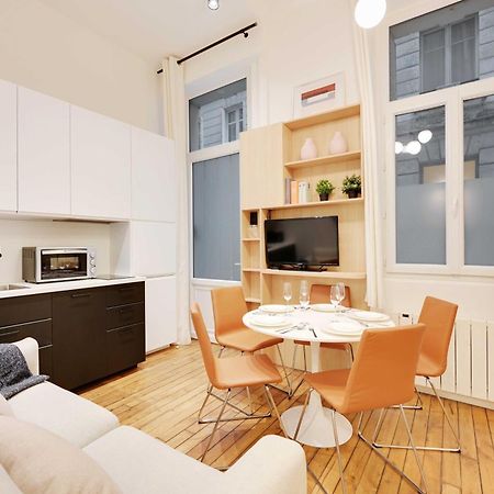 Beautiful Apt -1Br-4P- Tour Eiffel - Invalides Paris Ngoại thất bức ảnh